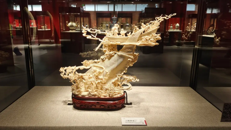 近300件套国内外精美作品亮相“经纬乾坤·文明匠心”非物质文化遗产精品展