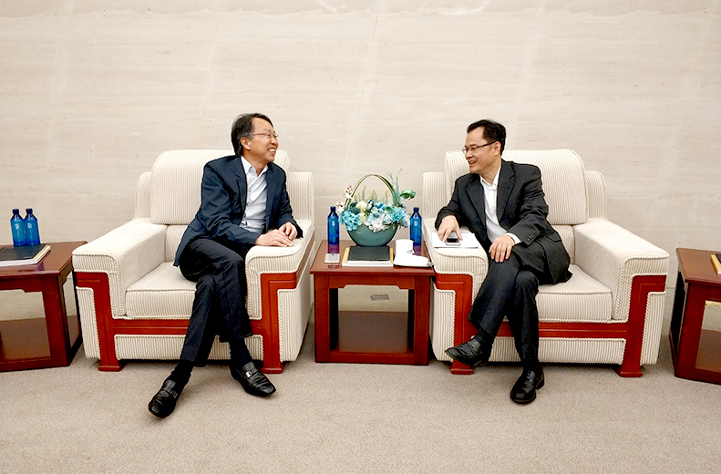 集团党委书记总经理李金生会见宝能集团高级副总裁王茂亮